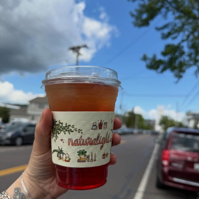 Iced tea from Naturalight on a sunny street