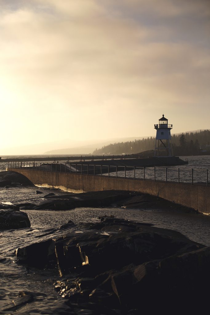 grandmarais_december2_Ian_Deloney