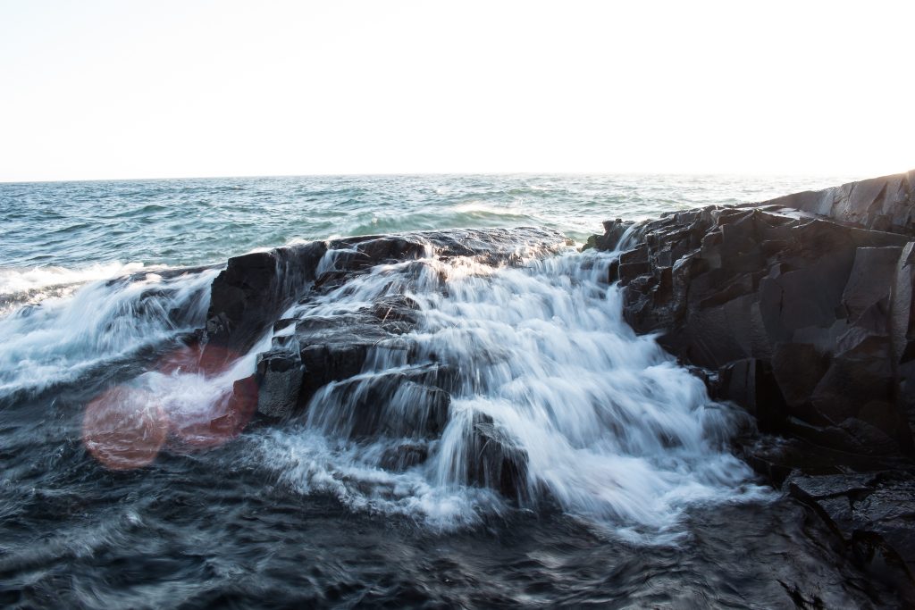 wave_lake_superior_water_duluth_mn_Braden_Doucette