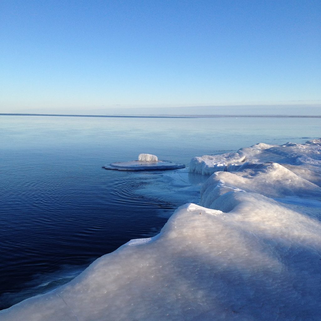 ice_lake_superior_photography_duluth_mn_melissa_maki